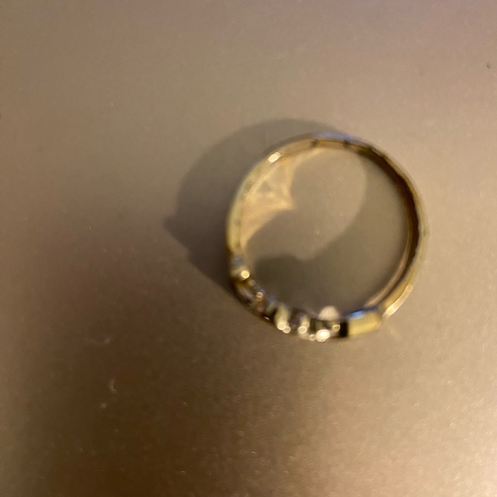 Silver Love ring - Picture 2 of 3